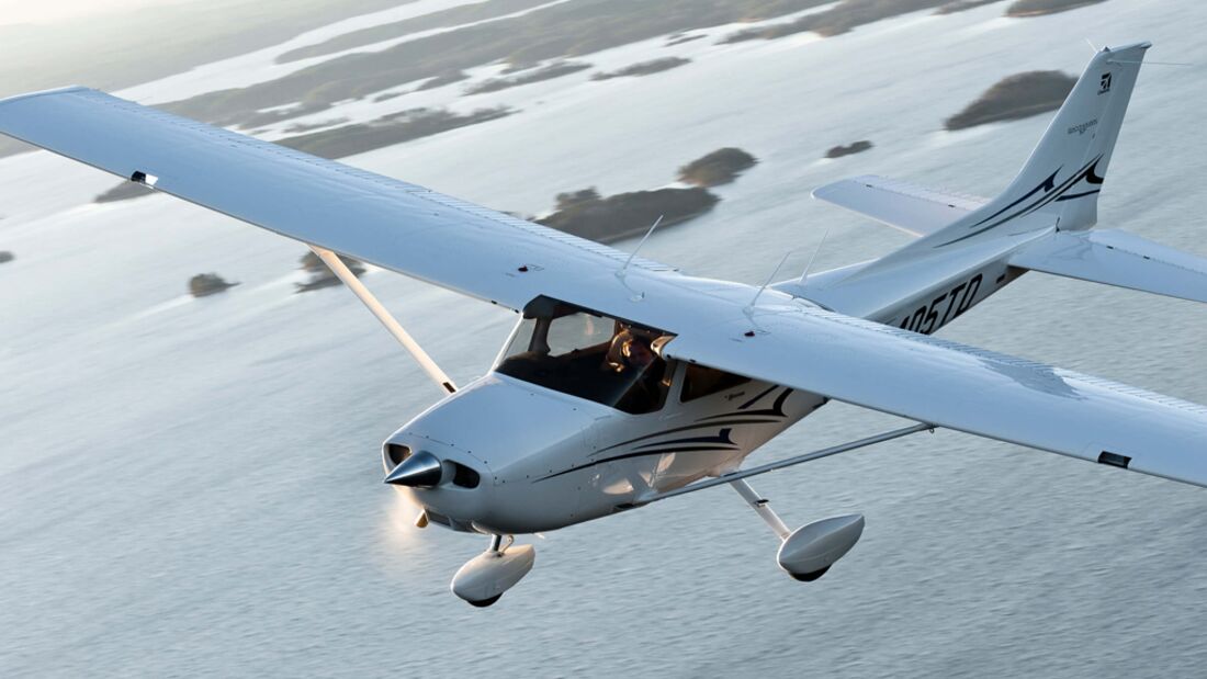 52 Cessna Skyhawk für China
