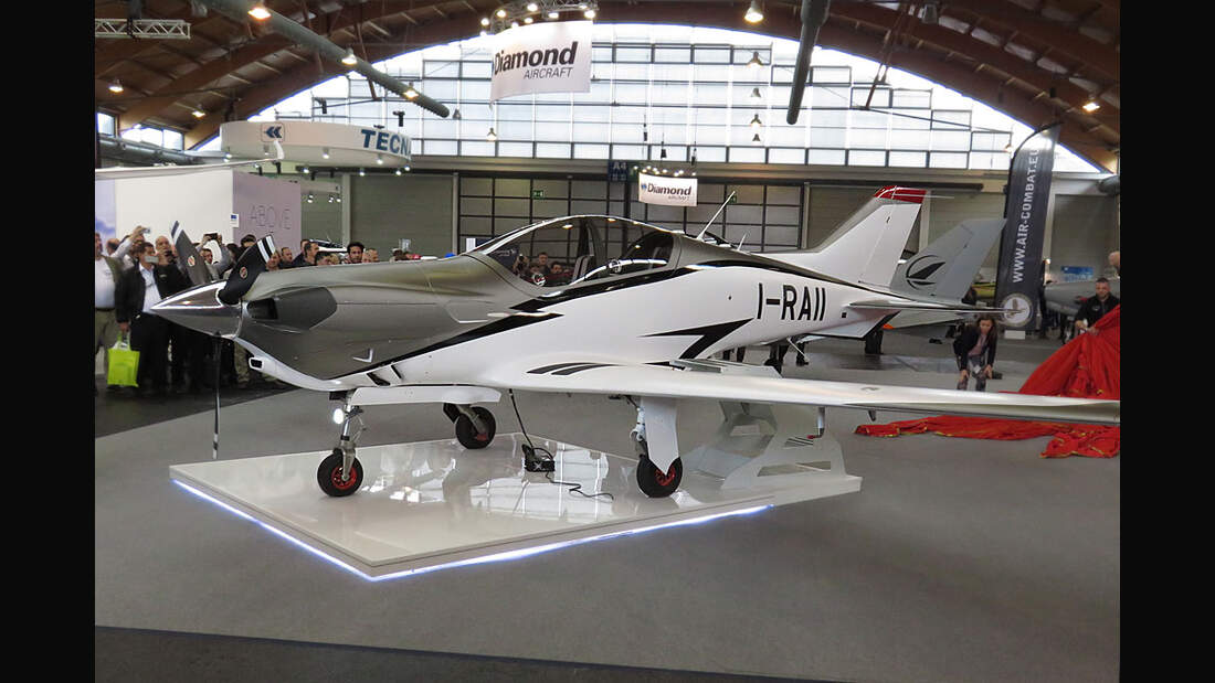AERO 2017: Videoreport Blackshape Bk160 Gabriél