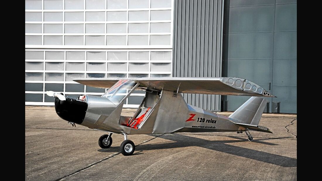 Roland Aircraft Z120 Relax